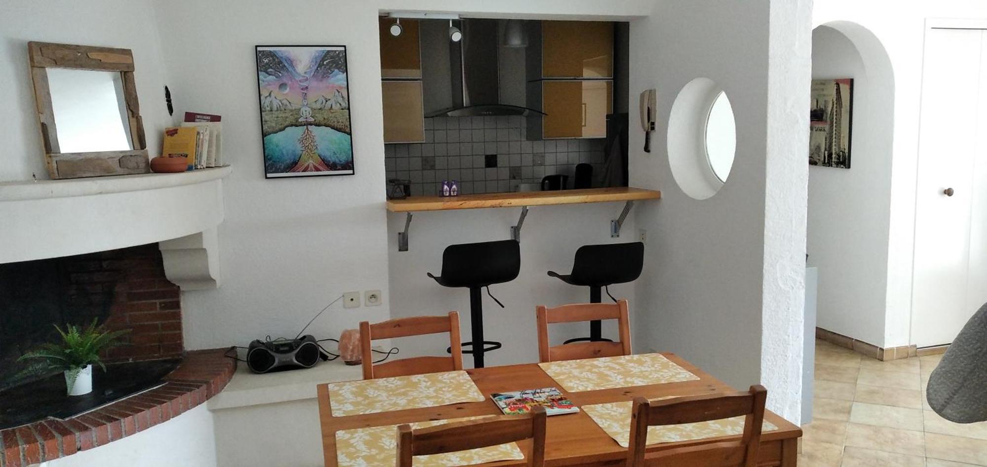 Location Gite En Provence Бокер Екстериор снимка