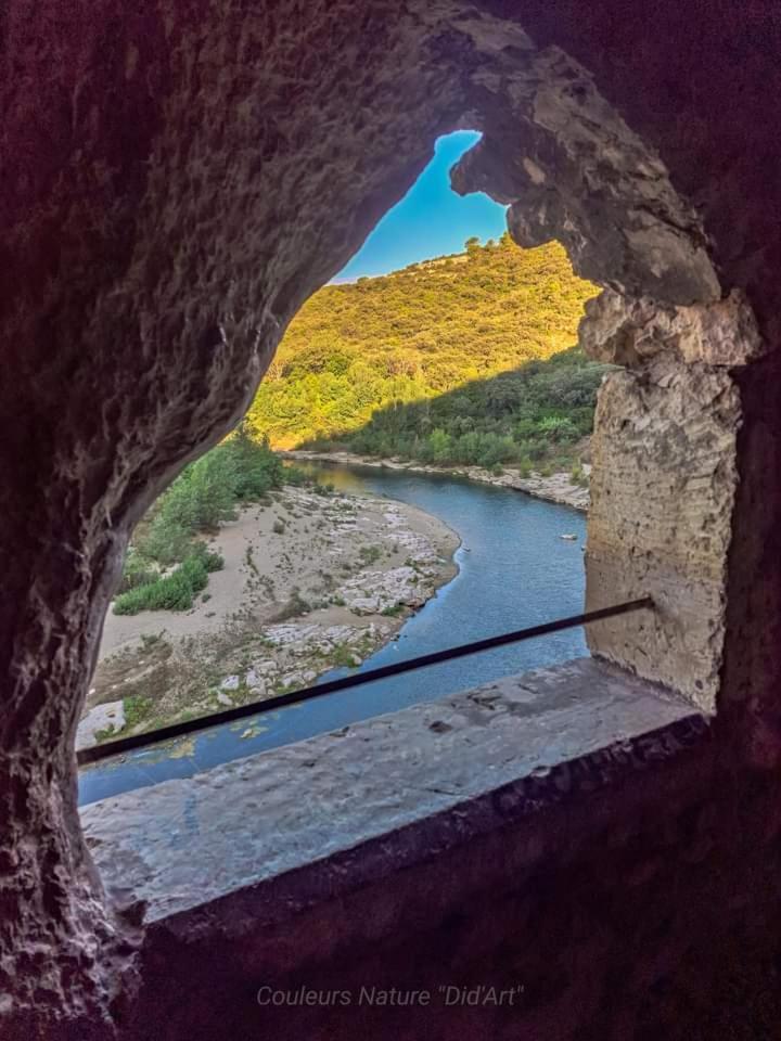 Location Gite En Provence Бокер Екстериор снимка